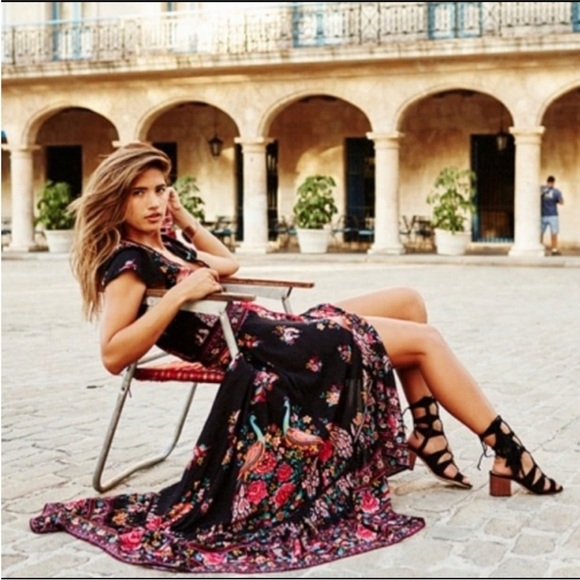 Welcome to the spell universe of not boring clothing! - Picture 4 of 9